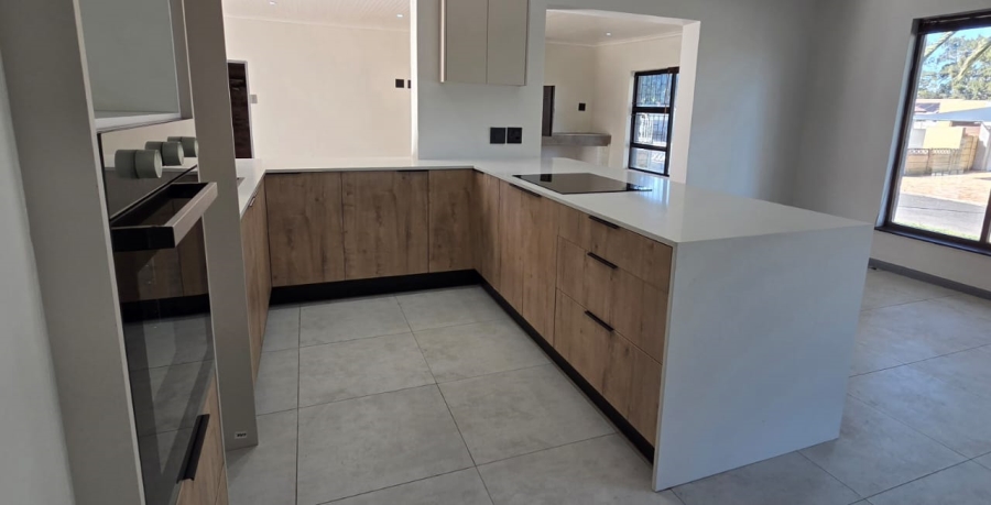 3 Bedroom Property for Sale in Morgenster Western Cape